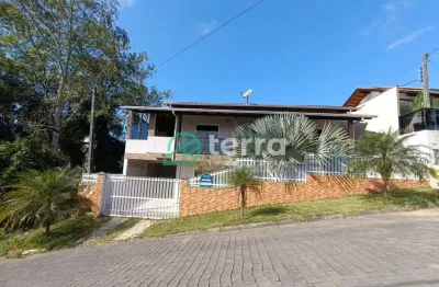 Casa com 3 quartos à venda no estados, indaial , 196 m2 por r$ 780.000