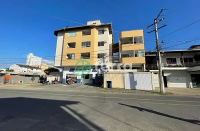 Apartamento com 2 quartos para alugar no nações, indaial  por r$ 1.390