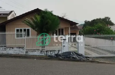 Casa com 3 quartos para alugar no sol, indaial , 72 m2 por r$ 1.750