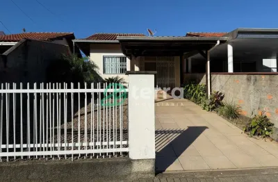 Casa com 2 quartos à venda no Estrada das Areias, Indaial , 57 m2 por R$ 350.000