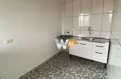 Casa com 1 dormitório para alugar, 1 m² por r$ 600,00/mês - jardim ruyce - diadema/sp