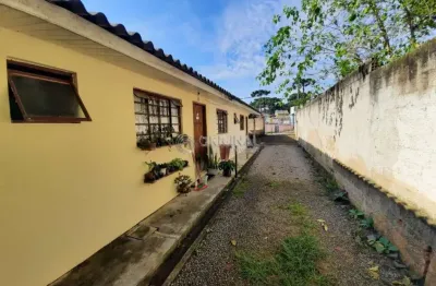 Casa em condomínio fechado com 2 quartos à venda na Rua Maximinio Baggio, 867, Cidade Industrial, Curitiba