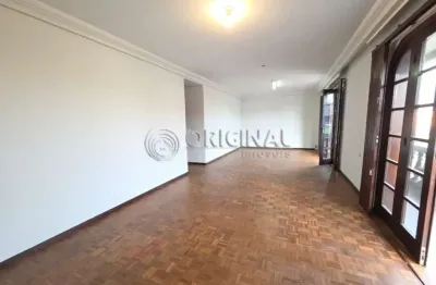 Casa com 3 quartos para alugar na Rua Professor João Falarz, 689, Orleans, Curitiba