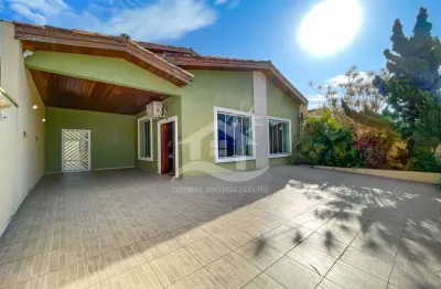 Casa sobrado à venda , 3 quarto(s),  sendo 3 suíte(s)  no bairro flórida, 100 metros da praia, peruíbe-sp