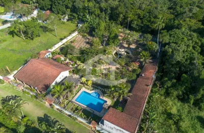 Chácara rural à venda com piscina, ,   no bairro chácaras tamoio, 4000 metros da praia, peruíbe-sp