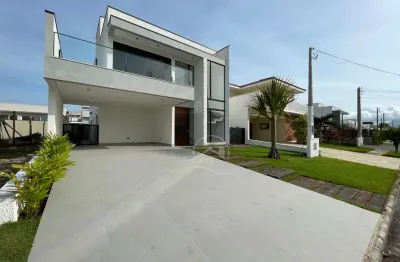 Casa sobrado novo à venda com piscina, 3 quarto(s),  sendo 3 suíte(s)  no bairro bougainville residencial iv, 1200 metros da praia, peruíbe-sp