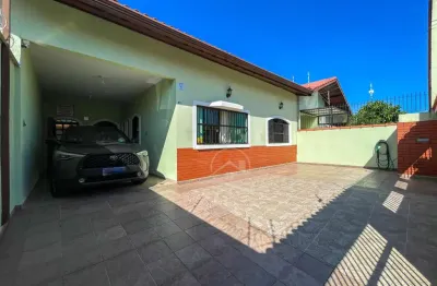 Casa térrea à venda , 3 quarto(s),  sendo 1 suíte(s)  no bairro stella maris, 680 metros da praia, peruíbe-sp