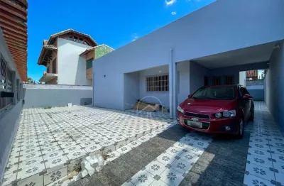 Casa térrea à venda , 3 quarto(s),  sendo 1 suíte(s)  no bairro parque turistico, 800 metros da praia, peruíbe-sp