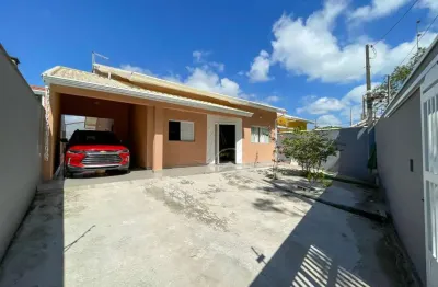 Casa térrea à venda com piscina, 3 quarto(s),  sendo 1 suíte(s)  no bairro belmira novaes, 600 metros da praia, peruíbe-sp