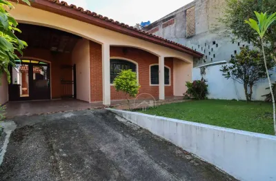 Casa térrea à venda , 3 quarto(s),  sendo 1 suíte(s)  no bairro oasis, 250 metros da praia, peruíbe-sp