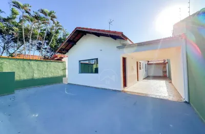 Casa térrea à venda , 2 quarto(s),  sendo 0 suíte(s)  no bairro jardim barra de jangadas, 700 metros da praia, peruíbe-sp