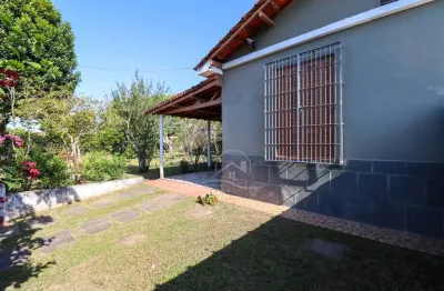 Casa chácara à venda , 3 quarto(s),  sendo 1 suíte(s)  no bairro vila erminda, 2 metros da praia, peruíbe-sp