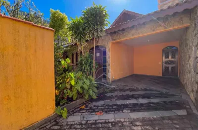 Casa sobrado à venda , 4 quarto(s),  sendo 1 suíte(s)  no bairro são joão batista, 0 metros da praia, peruíbe-sp