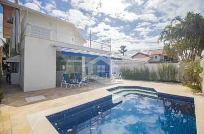 Casa sobrado à venda com piscina, 5 quarto(s),  sendo 5 suíte(s)  no bairro bougainville residencial iii, 500 metros da praia, peruíbe-sp