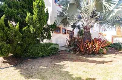 Casa sobrado à venda , 5 quarto(s),  sendo 4 suíte(s)  no bairro cidade nova peruíbe, 300 metros da praia, peruíbe-sp