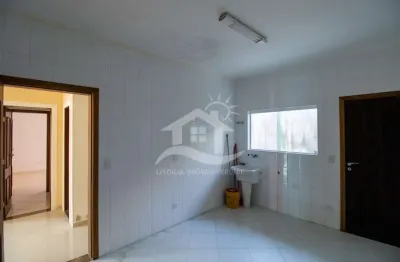 Casa sobrado à venda , 6 quarto(s),  sendo 6 suíte(s)  no bairro jardim imperador, 50 metros da praia, peruíbe-sp