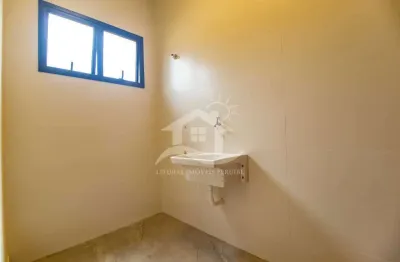 Casa térrea com piscina à venda com piscina, 3 quarto(s),  sendo 1 suíte(s)  no bairro jardim imperador, 900 metros da praia, peruíbe-sp