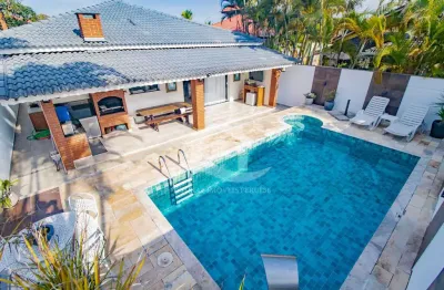 Casa térrea com piscina à venda , 3 quarto(s),  sendo 1 suíte(s)  no bairro bougainville residencial iii, 700 metros da praia, peruíbe-sp