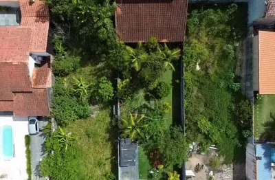 Terreno amplo à venda , ,   no bairro park daville, 2000 metros da praia, peruíbe-sp