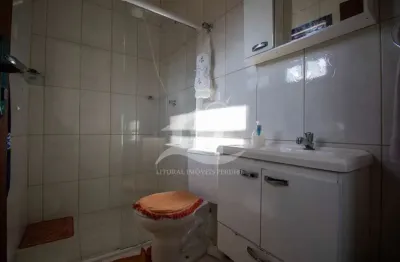 Casa térrea com piscina à venda com piscina, 4 quarto(s),  sendo 2 suíte(s)  no bairro estância são marcos, 7 metros da praia, peruíbe-sp