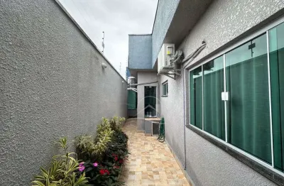 Casa térrea à venda , 3 quarto(s),  sendo 2 suíte(s)  no bairro flora rica ii, 1500 metros da praia, peruíbe-sp