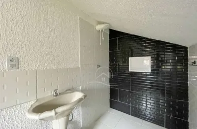 Casa térrea com piscina à venda com piscina, 5 quarto(s),  sendo 5 suíte(s)  no bairro cidade nova peruíbe, 600 metros da praia, peruíbe-sp