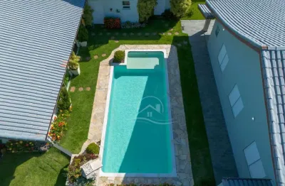 Casa térrea com piscina à venda , 3 quarto(s),  sendo 1 suíte(s)  no bairro convento velho, 450 metros da praia, peruíbe-sp