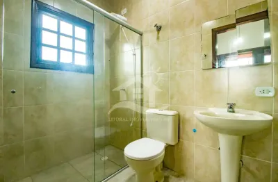 Casa térrea à venda com piscina, 3 quarto(s),  sendo 1 suíte(s)  no bairro oasis, 800 metros da praia, peruíbe-sp