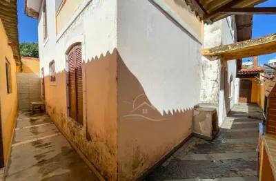 Casa sobrado à venda , 4 quarto(s),  sendo 1 suíte(s)  no bairro são joão batista, 0 metros da praia, peruíbe-sp