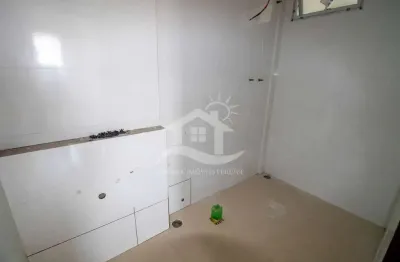 Apartamento amplo à venda com piscina, 2 quarto(s),  sendo 1 suíte(s) (starville) no bairro centro, 800 metros da praia, peruíbe-sp