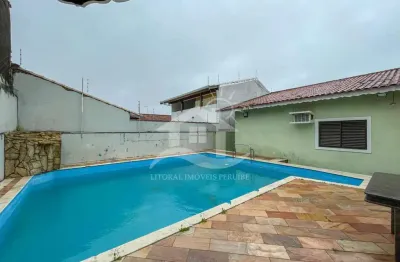 Casa térrea à venda com piscina, 3 quarto(s),  sendo 1 suíte(s)  no bairro cidade nova peruíbe, 800 metros da praia, peruíbe-sp
