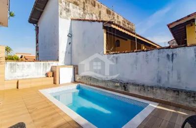 Casa térrea à venda com piscina, 3 quarto(s),  sendo 3 suíte(s)  no bairro belmira novaes, 200 metros da praia, peruíbe-sp