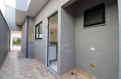Casa térrea à venda com piscina, 3 quarto(s),  sendo 1 suíte(s)  no bairro park daville, 1500 metros da praia, peruíbe-sp