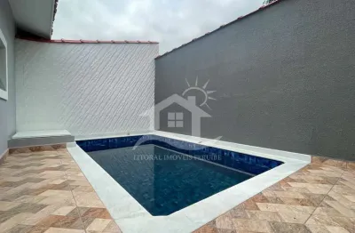 Casa térrea à venda , 2 quarto(s),  sendo 1 suíte(s)  no bairro arpoador, 900 metros da praia, peruíbe-sp