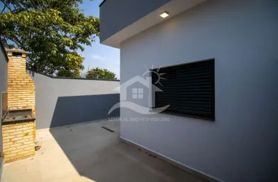 Casa térrea com piscina à venda com piscina, 2 quarto(s),  sendo 1 suíte(s)  no bairro jardim brasil, 2 metros da praia, peruíbe-sp