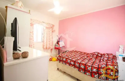 Casa térrea à venda com piscina, 2 quarto(s),  sendo 1 suíte(s)  no bairro cidade nova peruíbe, 500 metros da praia, peruíbe-sp