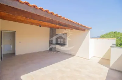 Casa sobreposta / alto à venda , 2 quarto(s),  sendo 1 suíte(s)  no bairro stella maris, 900 metros da praia, peruíbe-sp