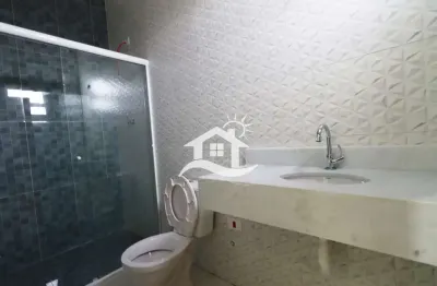 Casa térrea à venda com piscina, 2 quarto(s),  sendo 1 suíte(s)  no bairro flora rica, 2000 metros da praia, peruíbe-sp