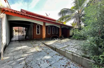 Casa com mezanino à venda , 3 quarto(s),  sendo 2 suíte(s)  no bairro belmira novaes, 600 metros da praia, peruíbe-sp