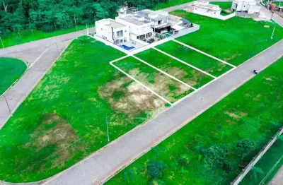 Terreno amplo à venda , ,   no bairro residencial bosque três marias, 3000 metros da praia, peruíbe-sp