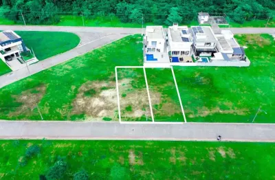 Terreno amplo à venda com piscina, ,   no bairro residencial bosque três marias, 3000 metros da praia, peruíbe-sp