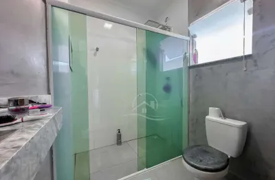 Casa sobrado à venda , 2 quarto(s),  sendo 1 suíte(s)  no bairro parque turistico, 1100 metros da praia, peruíbe-sp