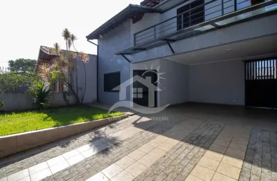 Casa Sobrado à venda com piscina, 4 quarto(s),  sendo 3 suíte(s)  no bairro Josedy, 300 metros da praia, Peruíbe-SP