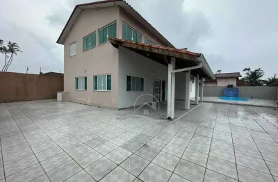 Casa Sobrado à venda com piscina, 4 quarto(s),  sendo 3 suíte(s)  no bairro Convento Velho, 200 metros da praia, Peruíbe-SP