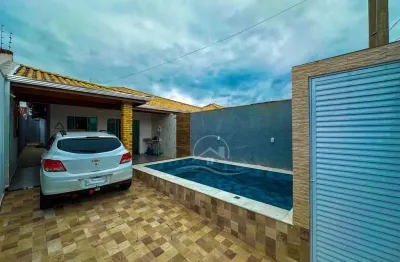Casa Térrea com piscina à venda com piscina, 3 quarto(s),  sendo 1 suíte(s)  no bairro Park DAville, 1500 metros da praia, Peruíbe-SP