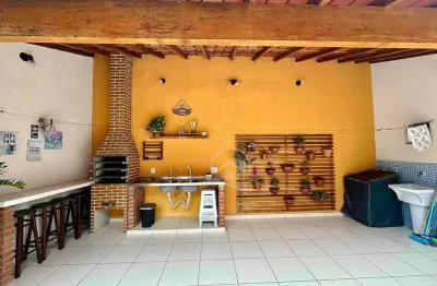 Casa Térrea à venda , 3 quarto(s),  sendo 1 suíte(s)  no bairro Ribamar, 57 metros da praia, Peruíbe-SP