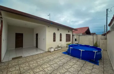 Casa térrea à venda , 2 quarto(s),  sendo 1 suíte(s)  no bairro são joão batista, 800 metros da praia, peruíbe-sp