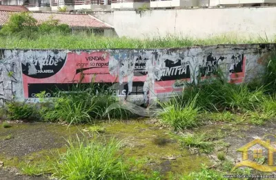 Terreno esquina à venda , 0 quarto(s),  sendo 0 suíte(s)  no bairro são joão batista, 400 metros da praia, peruíbe-sp