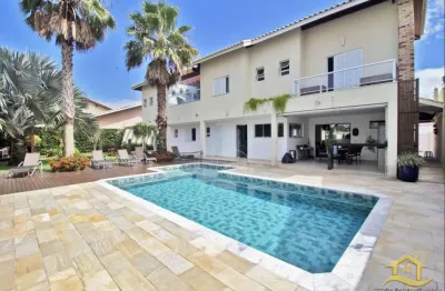 Casa  à venda com piscina, 6 quarto(s),  sendo 6 suíte(s)  no bairro beira mar, 0 metros da praia, peruíbe-são paulo