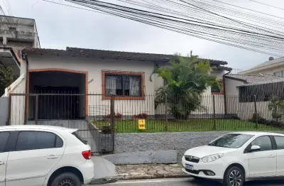 Casa com 4 quartos à venda no Areias, São José 